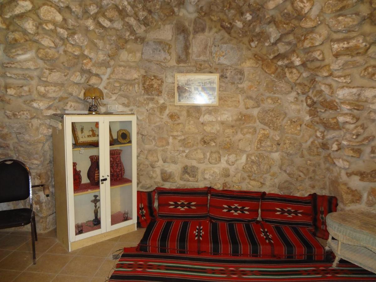 Jaffa Gate Hostel Jerusalem Exterior photo