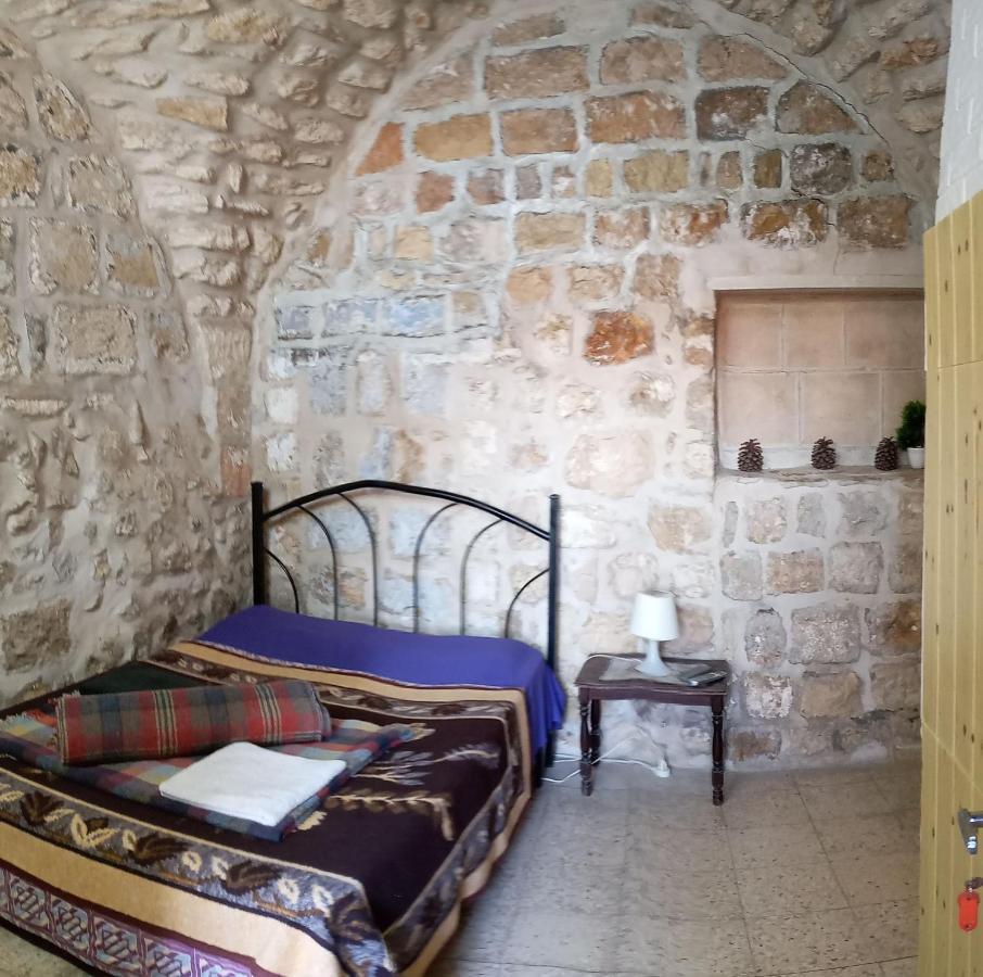 Jaffa Gate Hostel Jerusalem Exterior photo